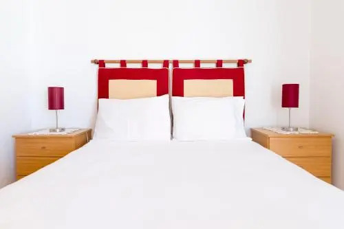 BE LOST - Guest House