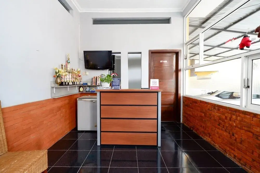 Hotel O Solo Point Guest House Syariah