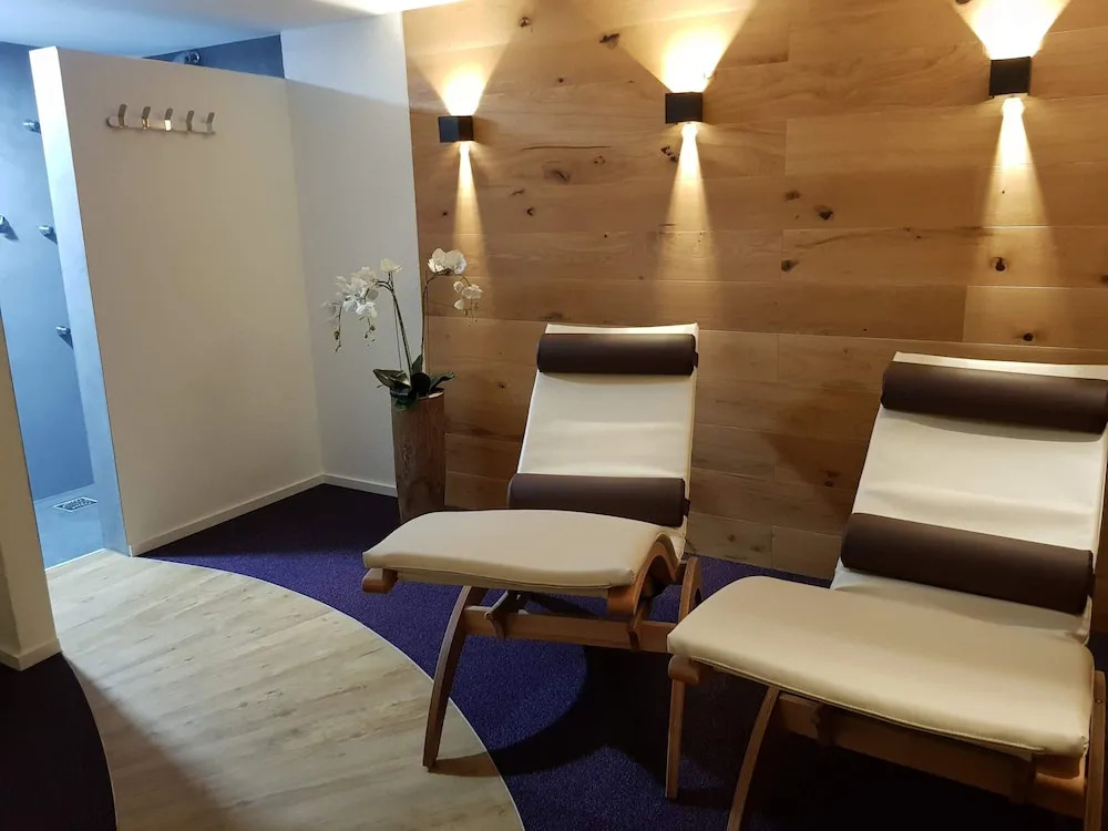Hotel KRONE Garni