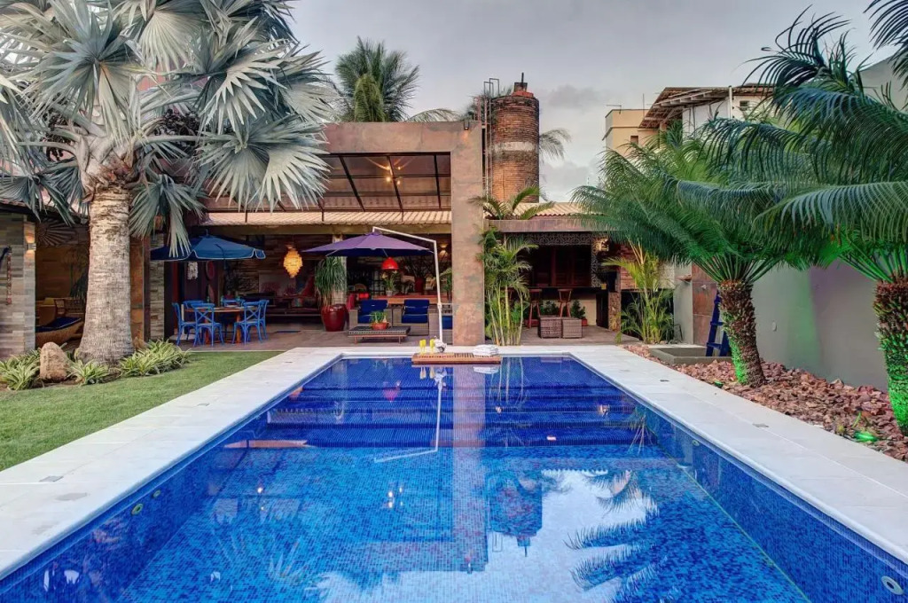 Carpediem - Incrível casa Oásis com Sauna, Hidro e Piscina