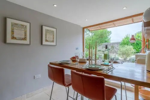 Little Coach House