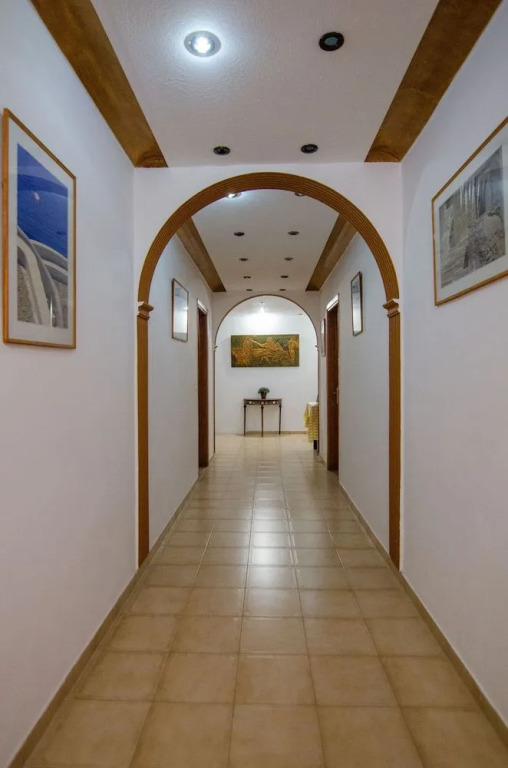 Almira Inn