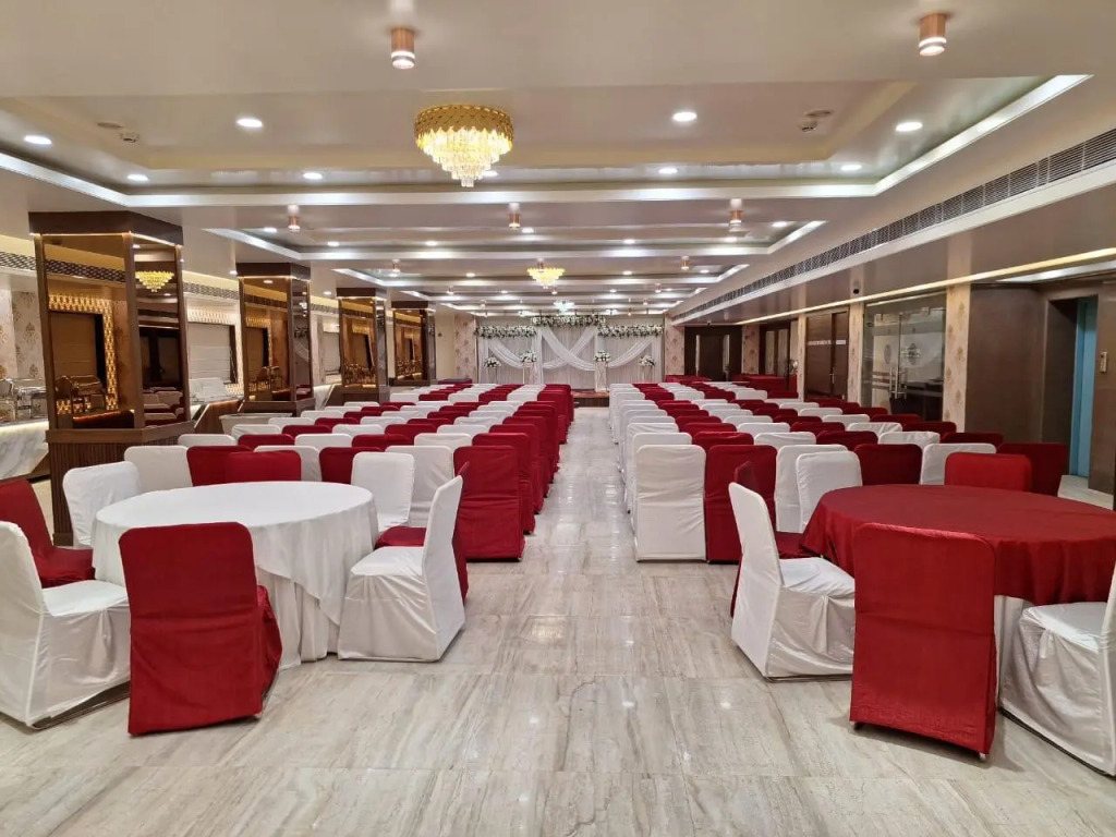 Hotel Madhuvan Palace