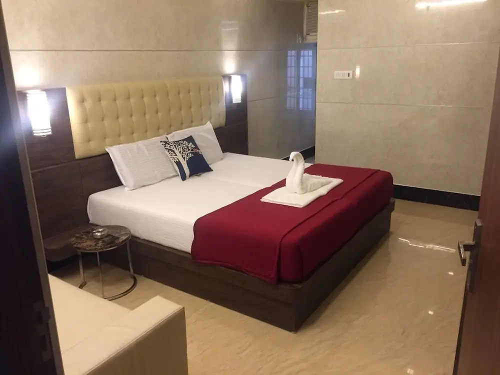 Hotel SSK Grand - Kanchipuram
