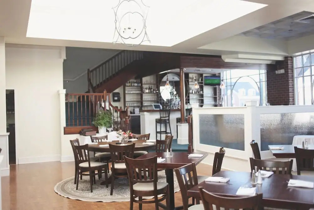 Sheridan Livery Inn & Restaurant