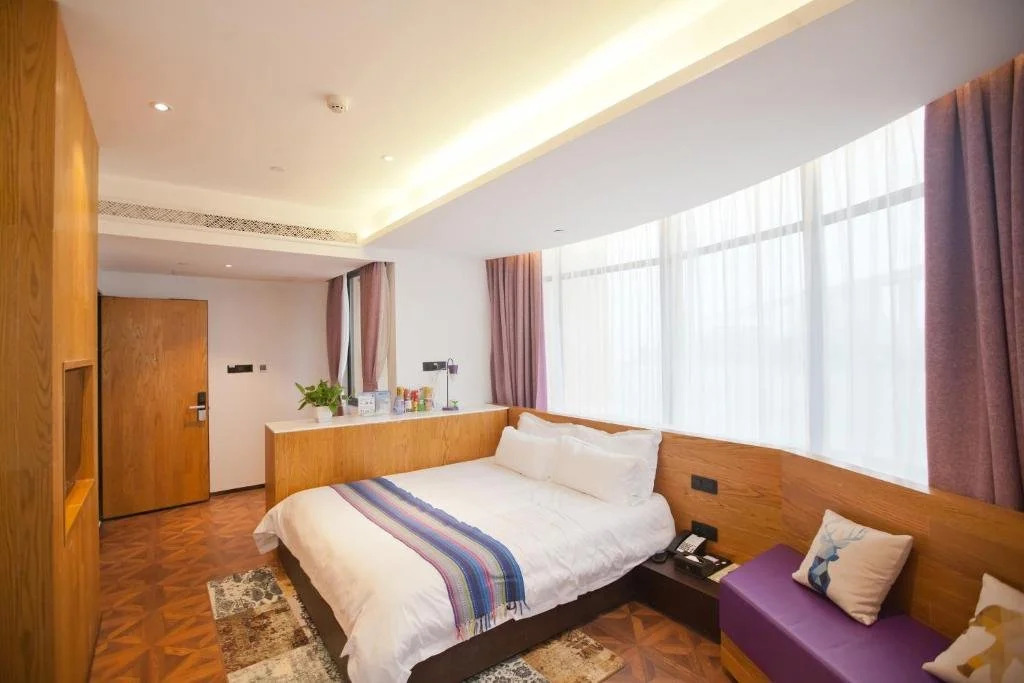 Aizhu Boutique Theme Hotel
