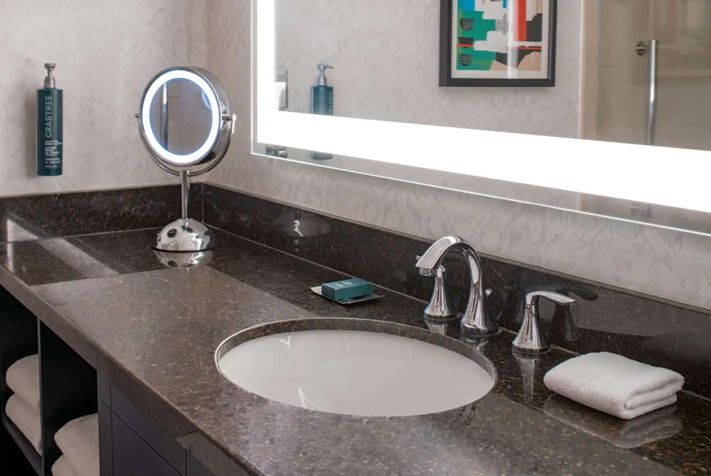 Doubletree Suites by Hilton Salt Lake City
