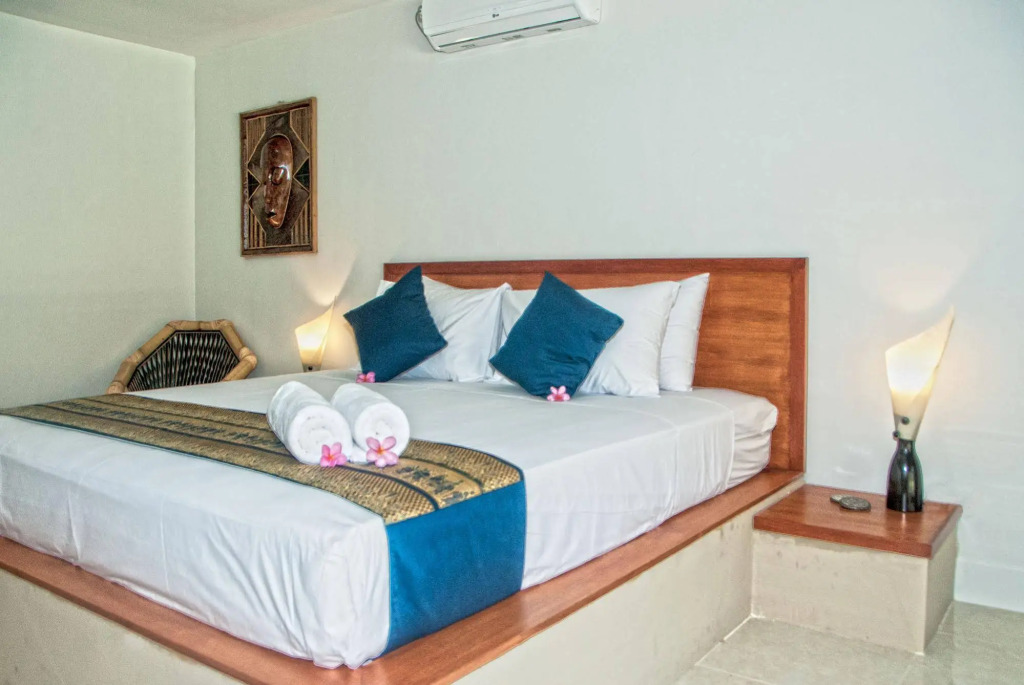 Mama Bellas Retreat