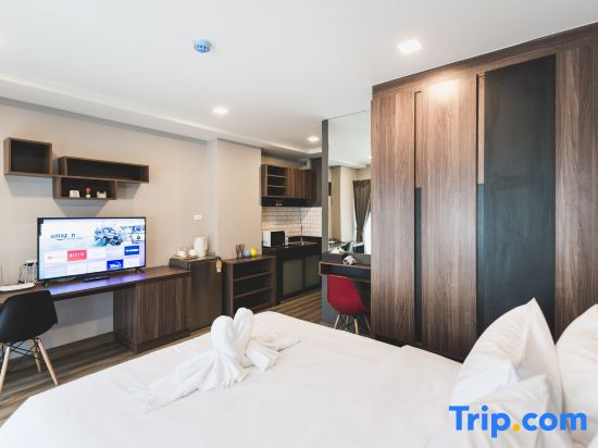 W2 RESIDENCE