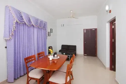 Hotel Souparnika Inn