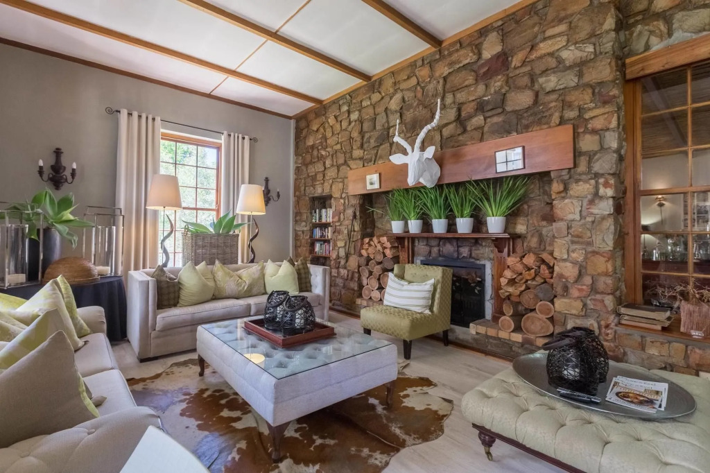 Lairds Lodge Country Estate