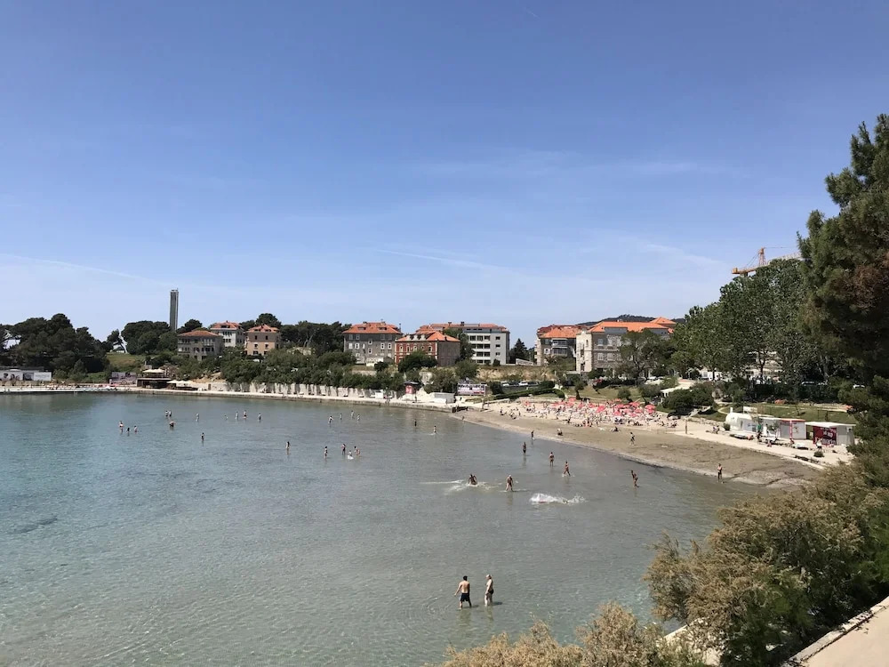 Enero Bačvice