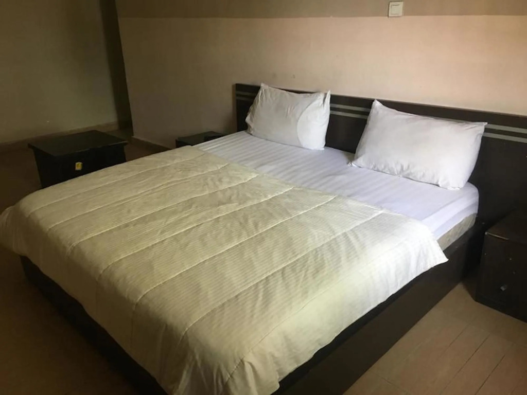 Ocean Pavillion Hotel & Suites
