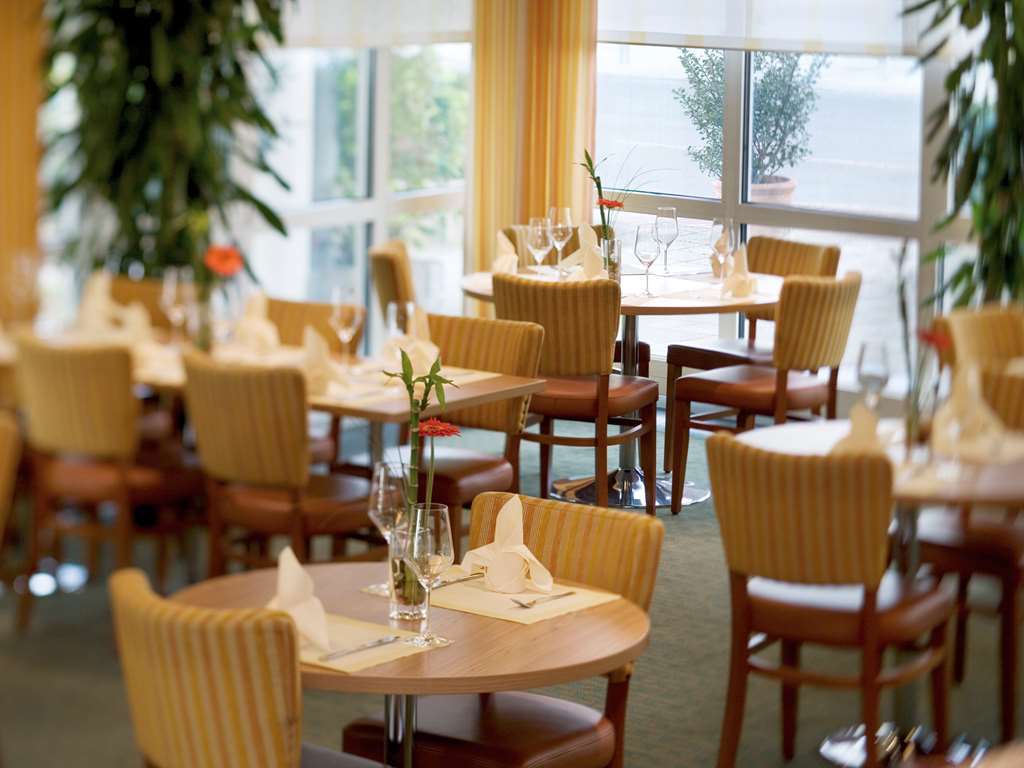 Mövenpick Hotel Nürnberg Airport