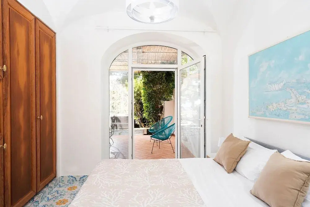 Oliveto Capri apartments