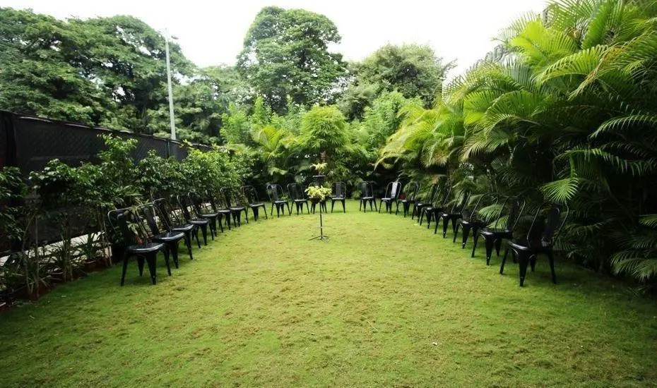 Hotel Woodland