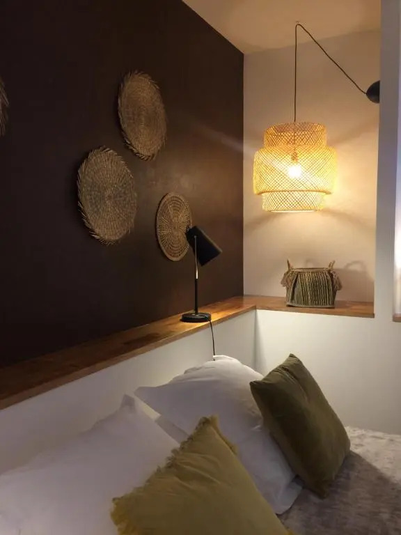 La Suite 48