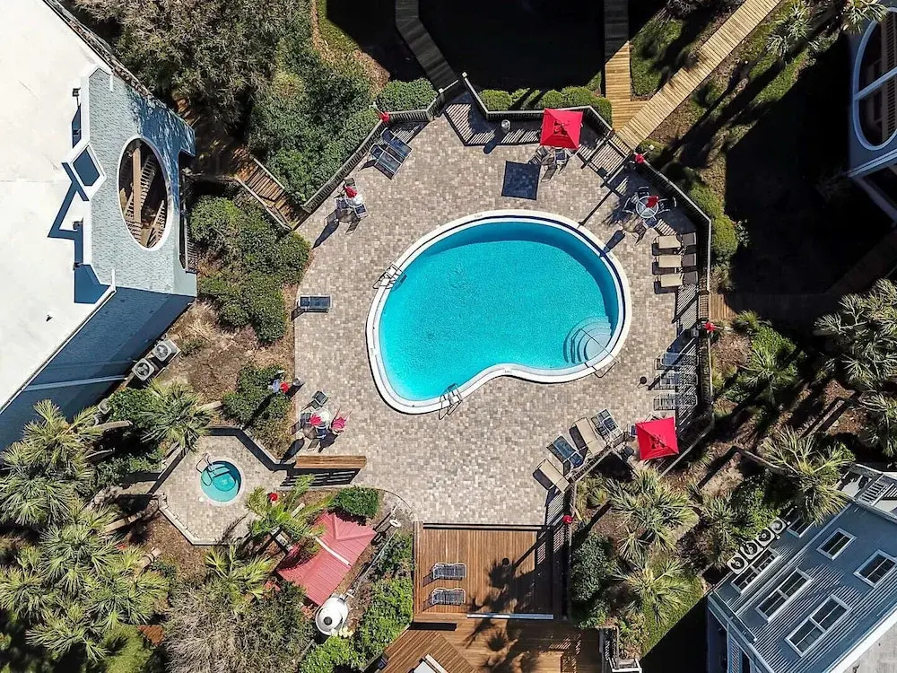 Oceanfront Luxury: 2BR Condo, St. Augustine