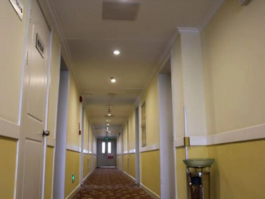 Rui Bai Cloud Hotel Home Inn (Wuhu Railway Station Branch)