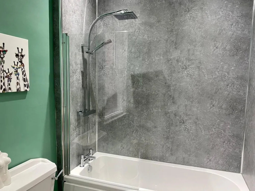 Beautiful 3-bed House in Preston