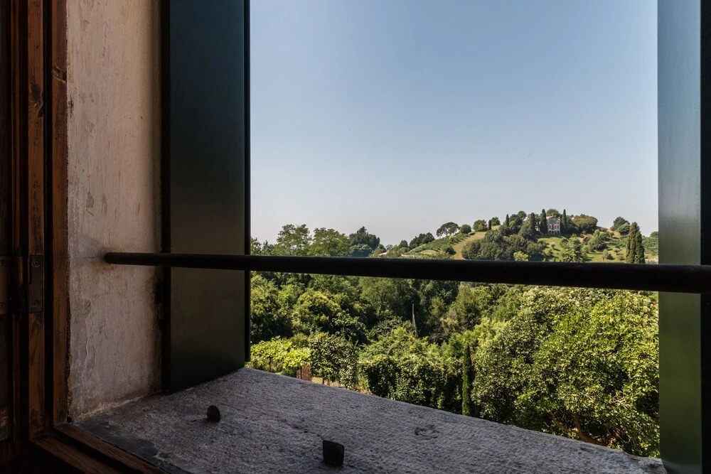Exclusive House in Asolo Art and Design