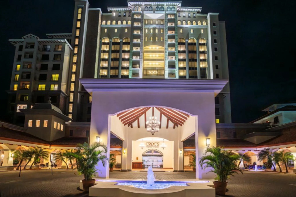 Crocs Resort & Casino