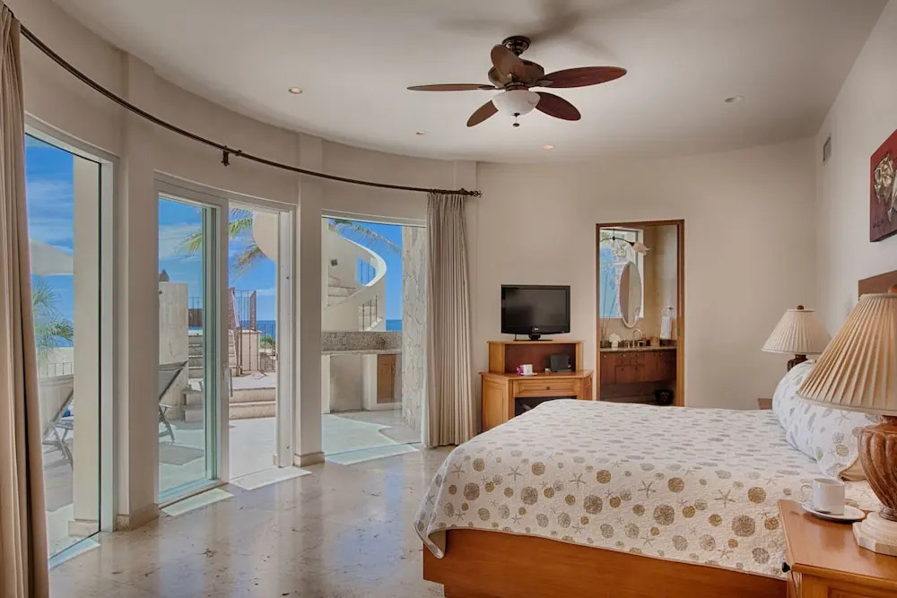 Villa Marcella by Cabo Villas