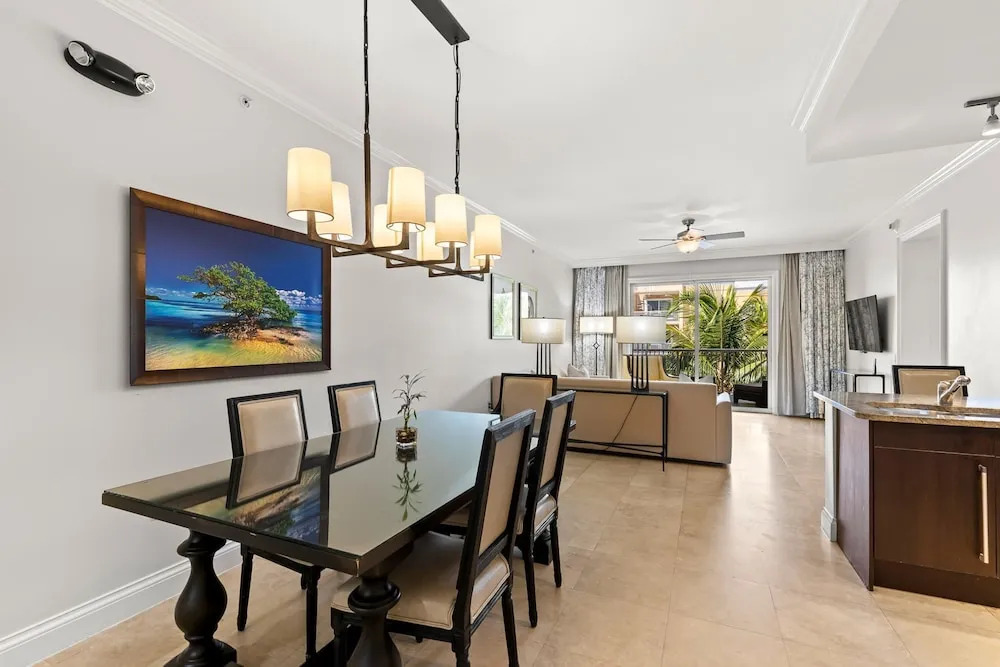Resort View 3BR Residence
