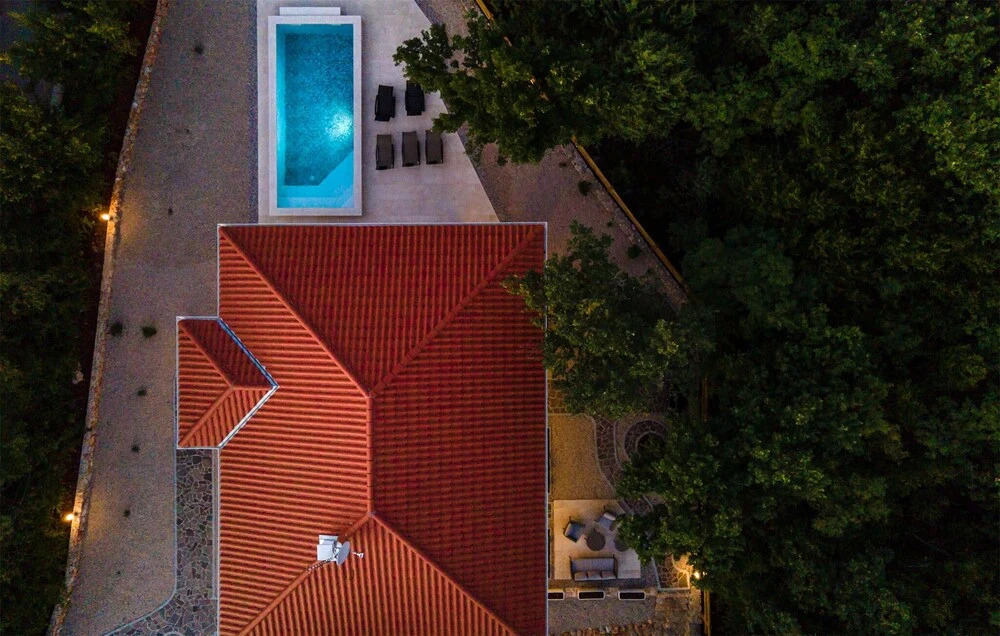 Stunning Home In Zestilac