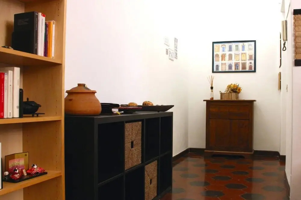 Ethnic Apt in Testaccio's Heart, Serviced by Hostmaker
