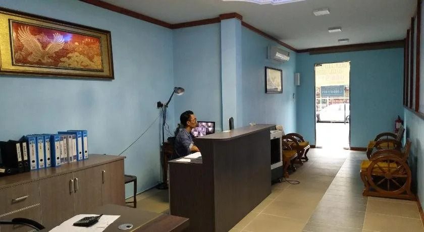 Uncle Ho Motel