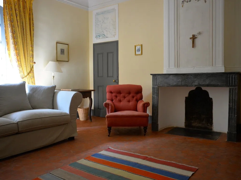 Chateau d Esparron