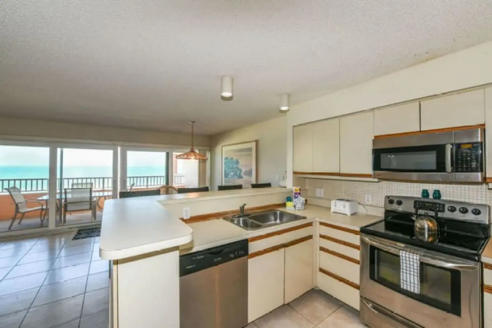 Coquina Beach Club 104 Condo