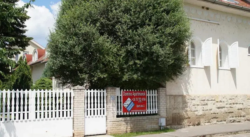 Domino Apartmanok