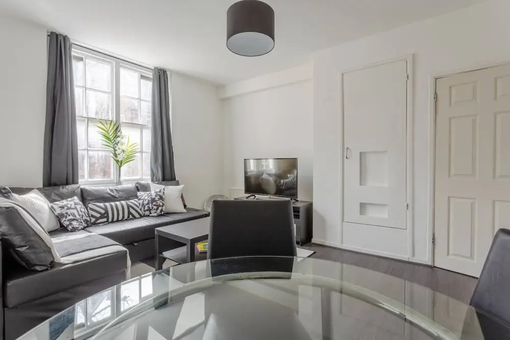 Spacious and Modern 1 Bedroom Flat in Shoreditch
