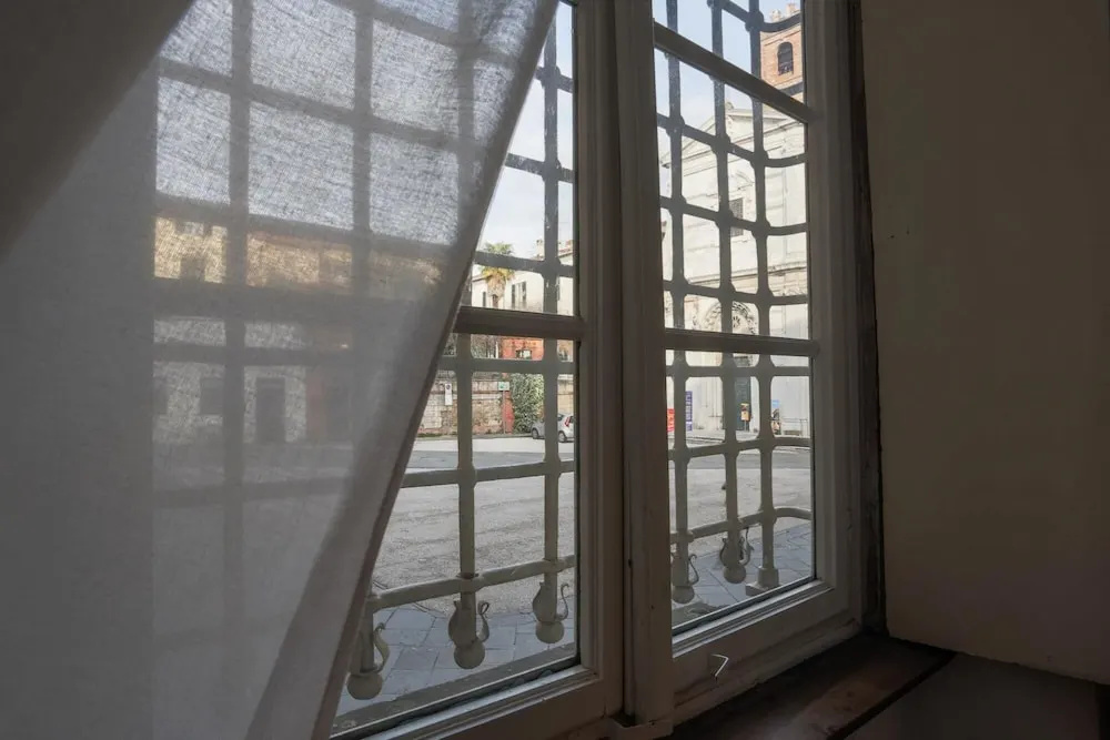 Casa Opera in Lucca With 2 Bedrooms and 2 Bathrooms