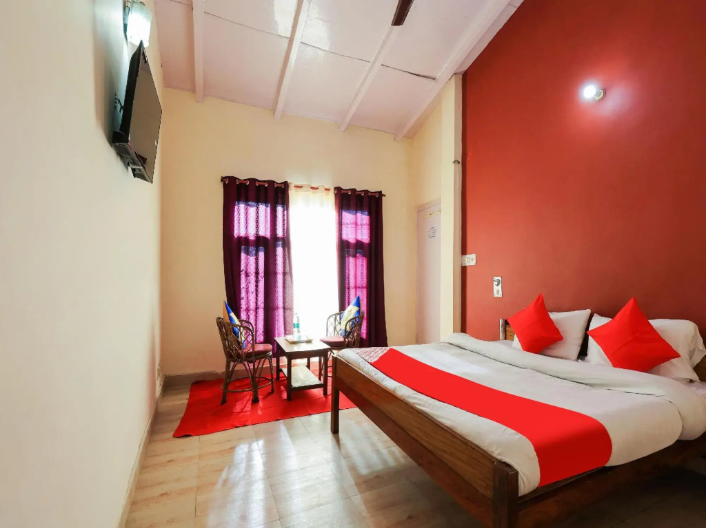 OYO Flagship 86192 Hotel Tulip