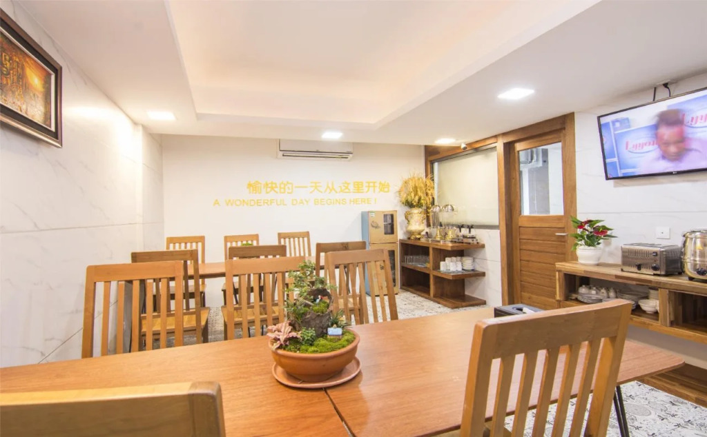 City Comfort  Hotel Royal Palace