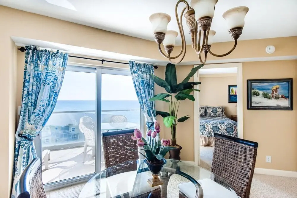 Regency Towers 603 East - One Bedroom Condo