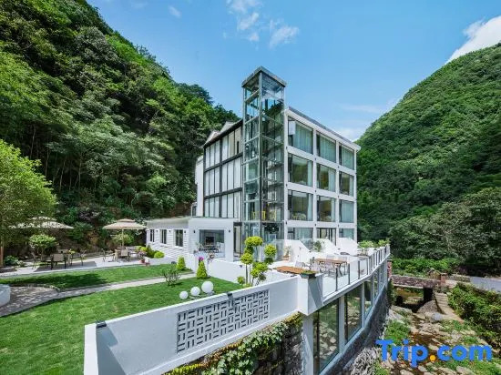 Shanyu Gorge·Canyon Private Tang Hot Spring Resort