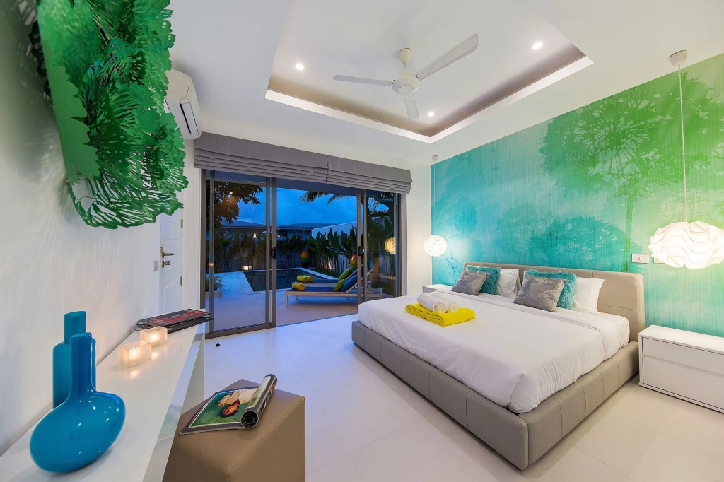 Villa White Orchid