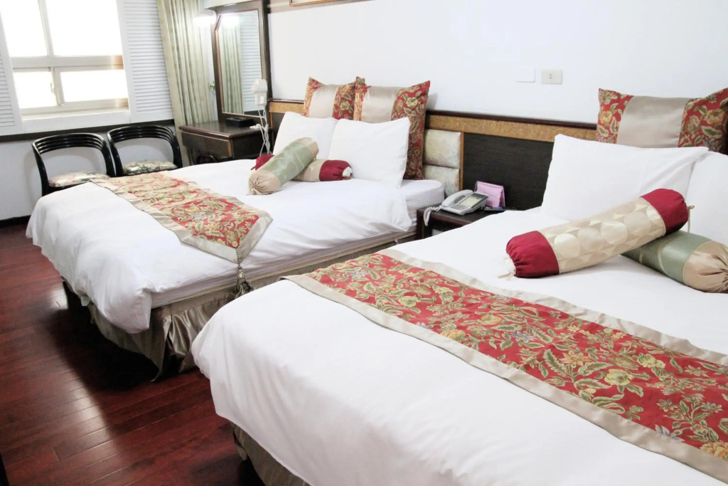 Sheng-Kuo Hotel