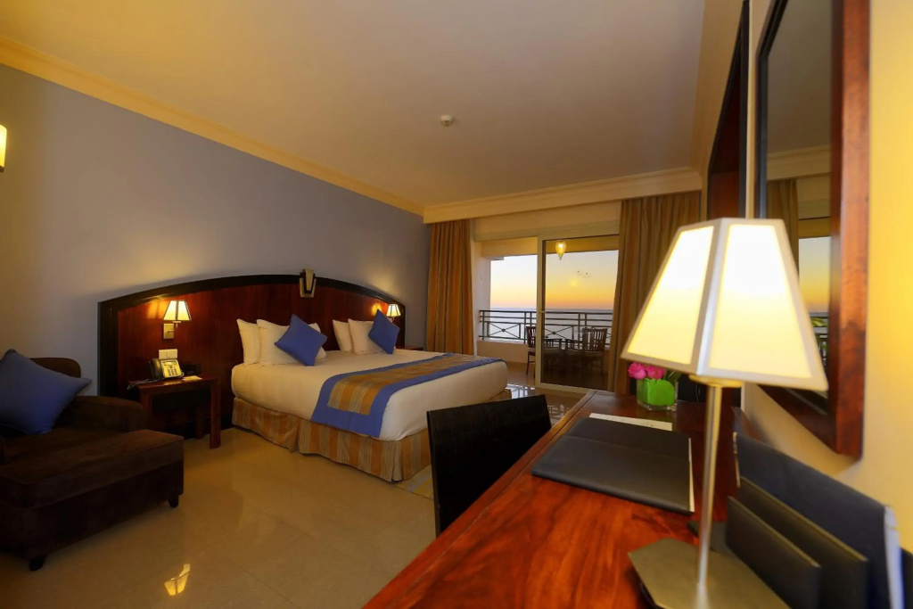 Курортный отель Stella Di Mare Beach Hotel & Spa