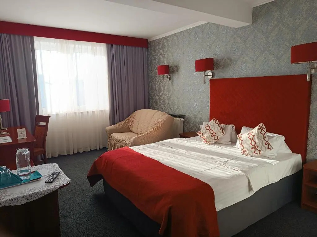 Amigo Hotel
