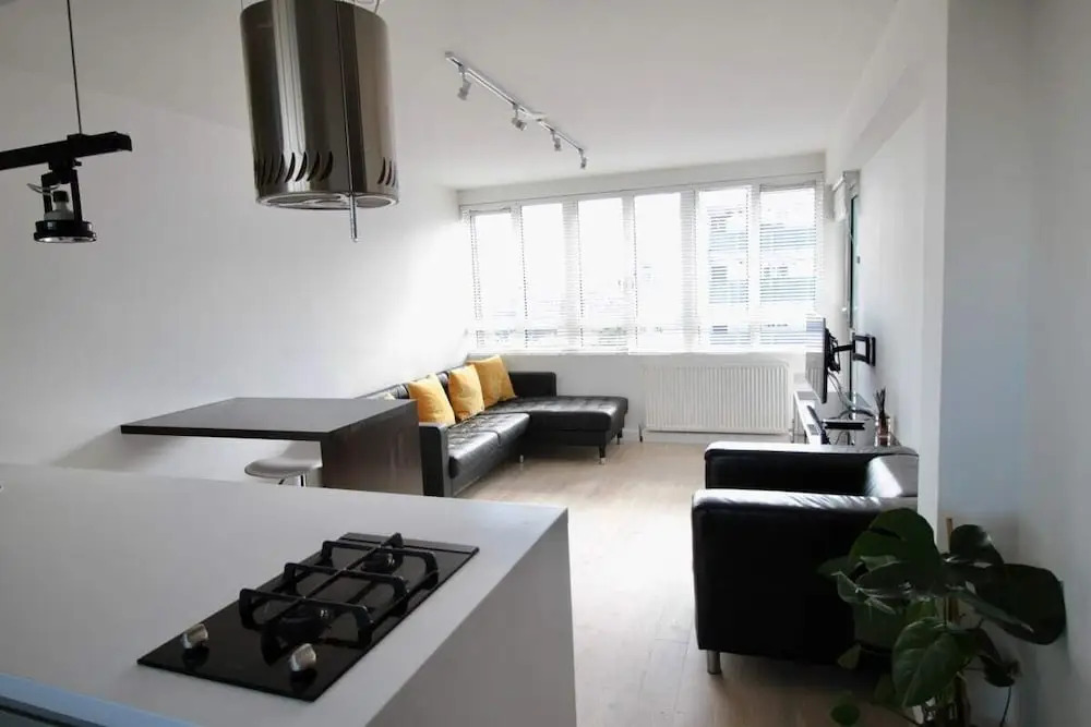 Modern 1 Bed Apt W/balcony in Angel, 9mins to Tube