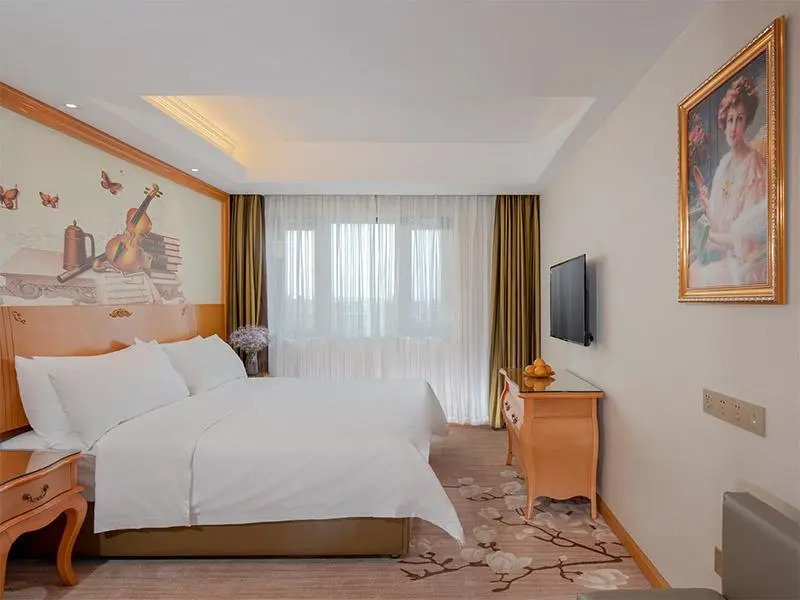 Vienna Hotel Guangdong Dongguan Humen High-Speed Railway Station