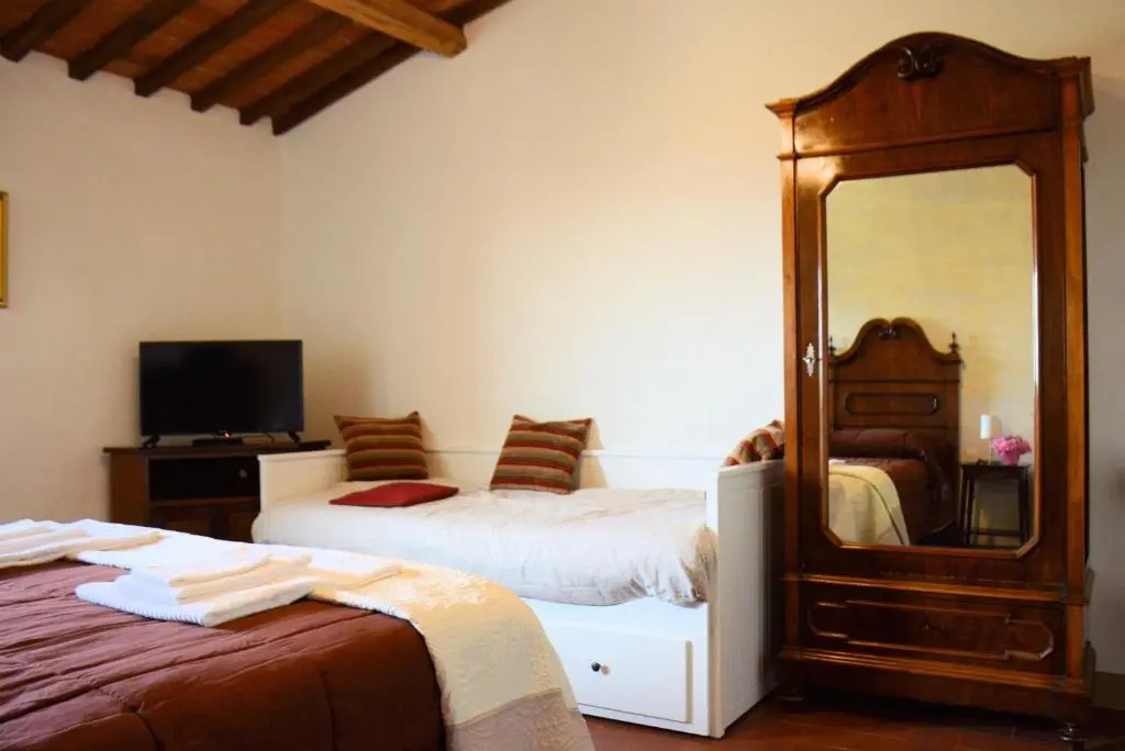 Comfortable Holiday Home in Pistoia With Pool