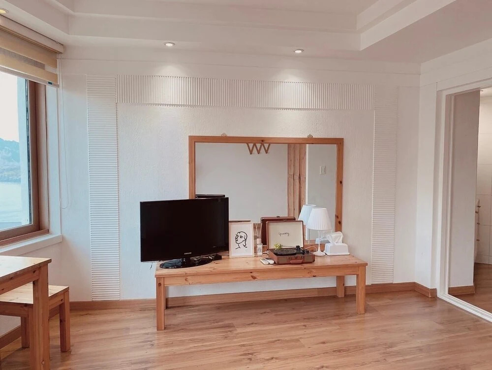 Jeju Kimjipsa Pension