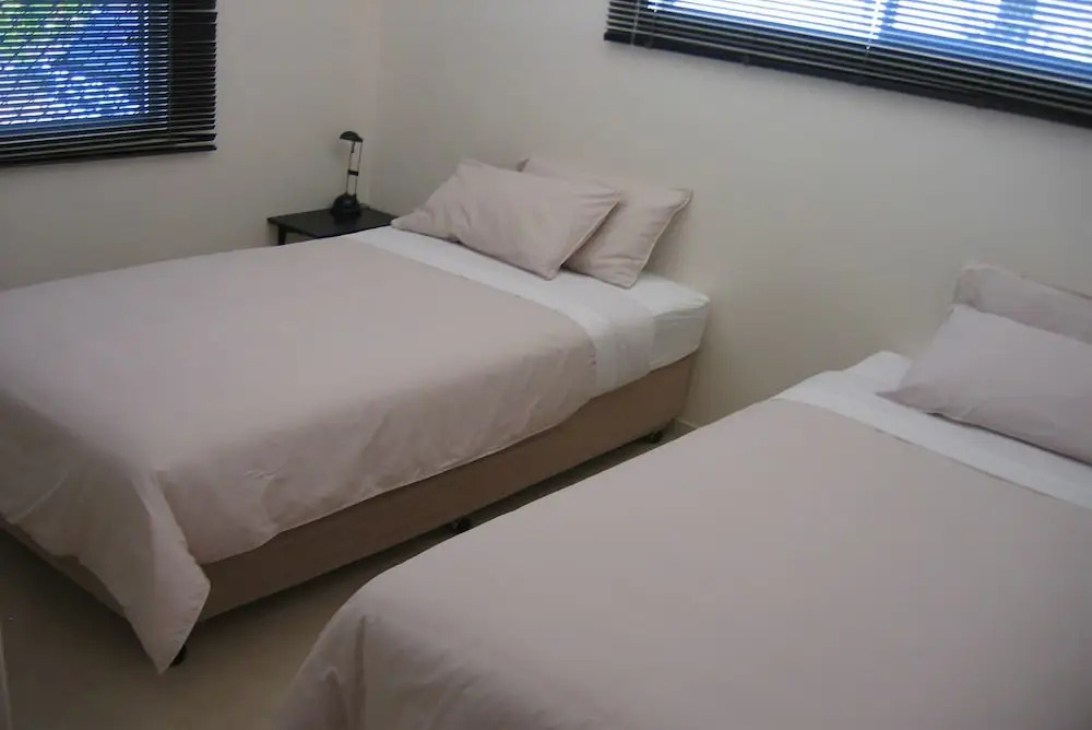 Aztra Apartments