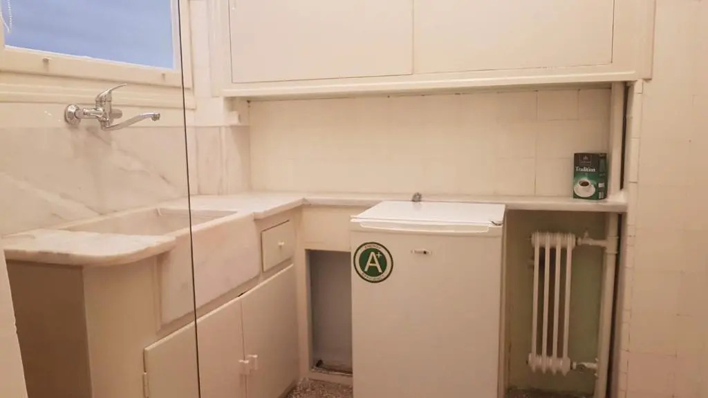 Violet Errathens Apartment - Athens Center, 7 BD, 3 BATH